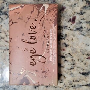 Sephora eyelove eyeshadow palette